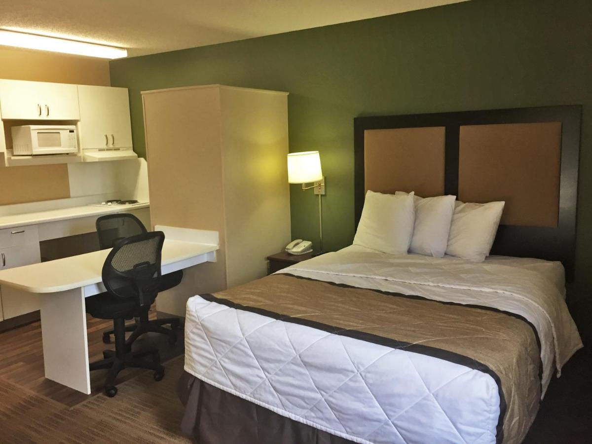 Extended Stay America Suites - Kansas City - Airport Dış mekan fotoğraf